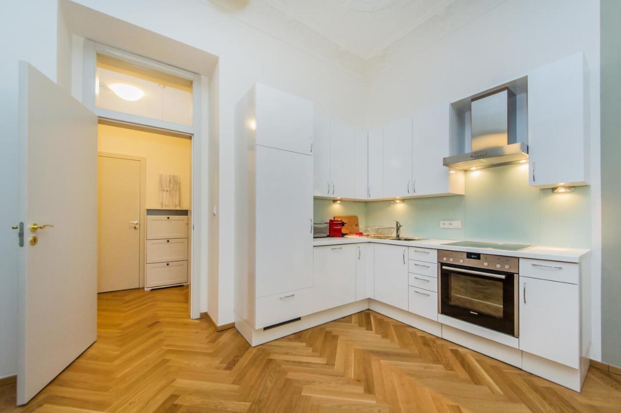 Apartament Opera Praga