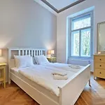 Opera Apartments